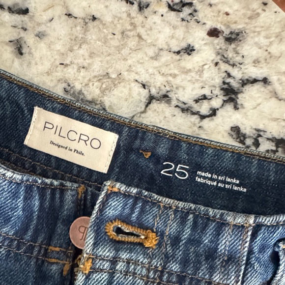 Pilcro Classic Blue Jeans - Picture 2 of 3